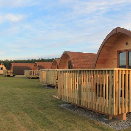 Evelix Pods Dornoch Apartment Екстериор снимка